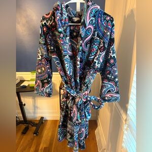Vera Bradley GUC Fleece Cozy Hooded Robe in Haymarket Paisley Size S/M